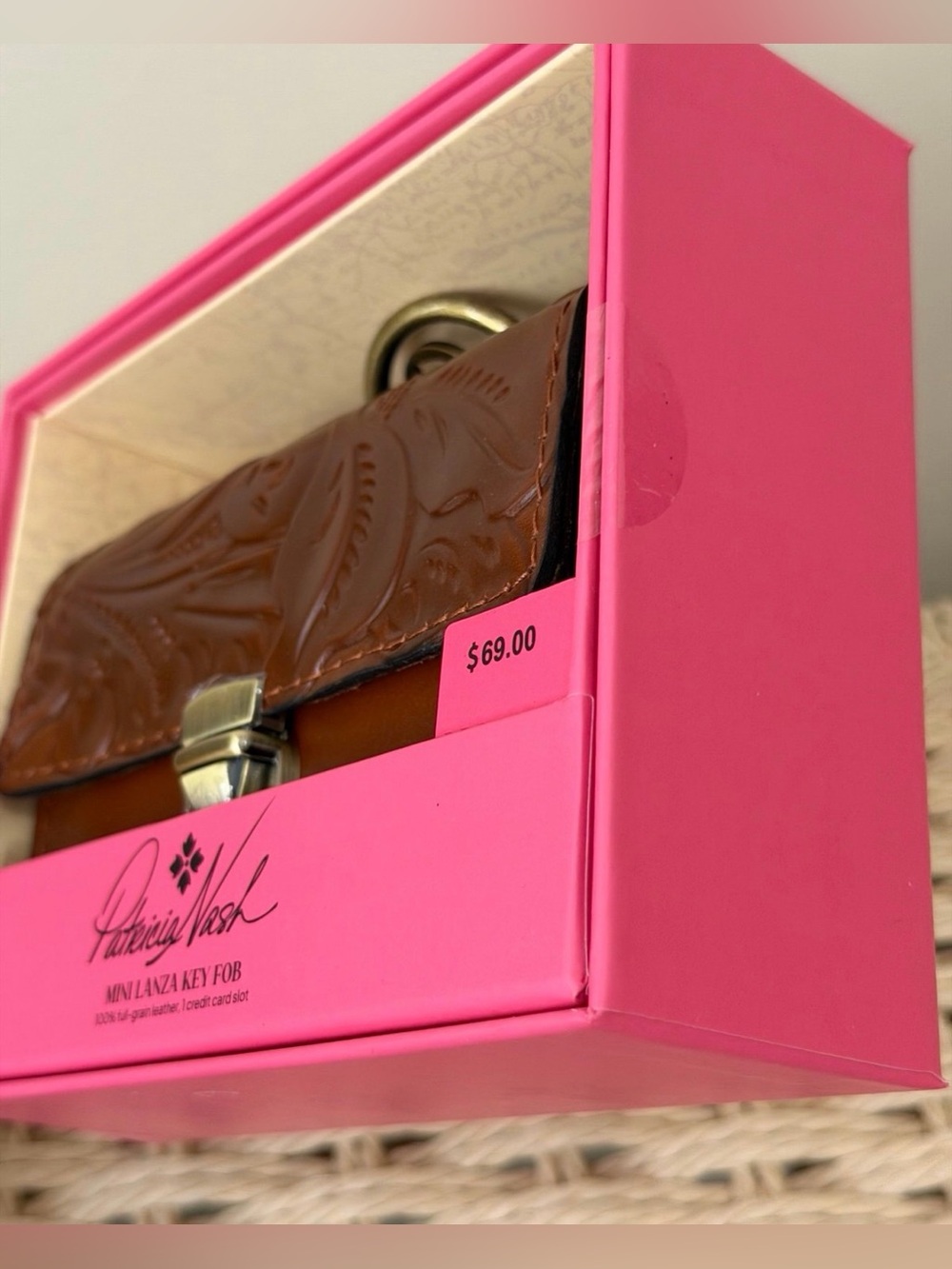 Patricia Nash Mini Leather Lanza Tooled Push Lock Wallet brand new in box! - Picture 3 of 7